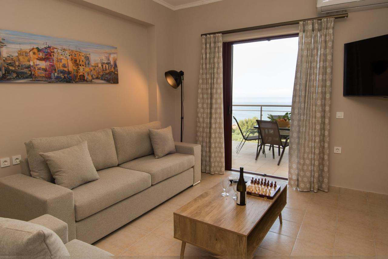 Akrotiri Sea View Suites Bagian luar foto