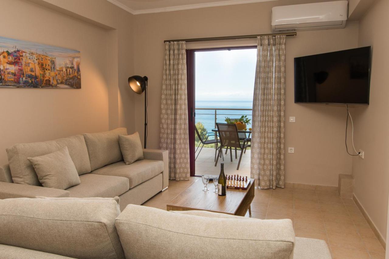 Akrotiri Sea View Suites Bagian luar foto
