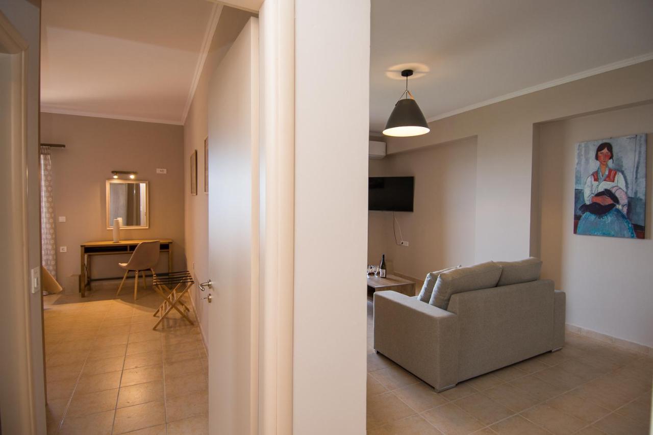Akrotiri Sea View Suites Bagian luar foto