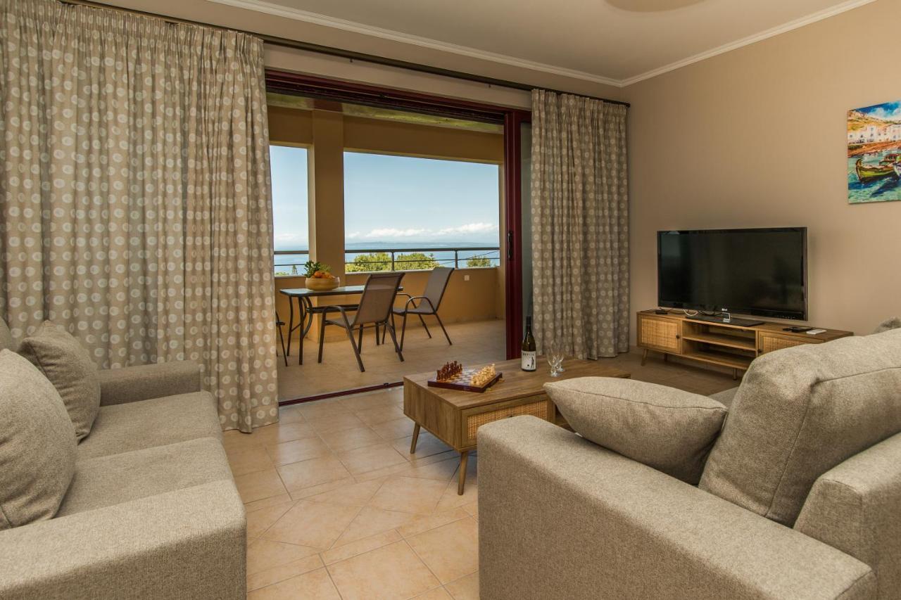 Akrotiri Sea View Suites Bagian luar foto